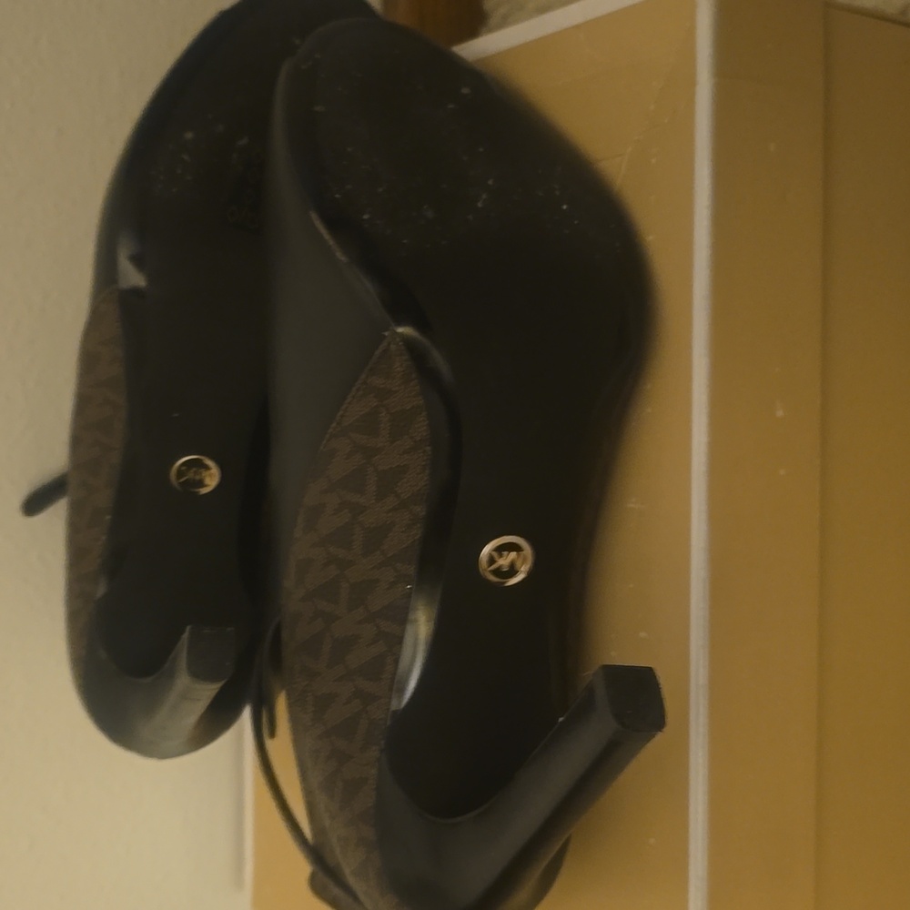 Michael Kors Cut-Out Stiletto Booties - Picture 5 of 8
